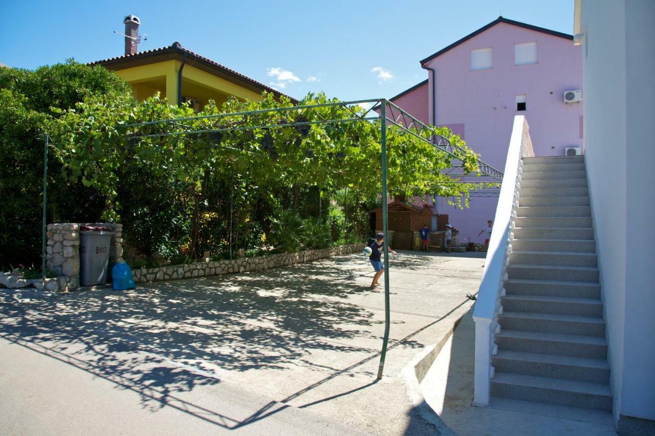 Apartments Slavica Ραμπ Εξωτερικό φωτογραφία